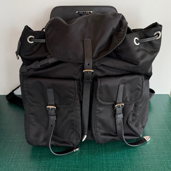 cuyana leather backpack 16